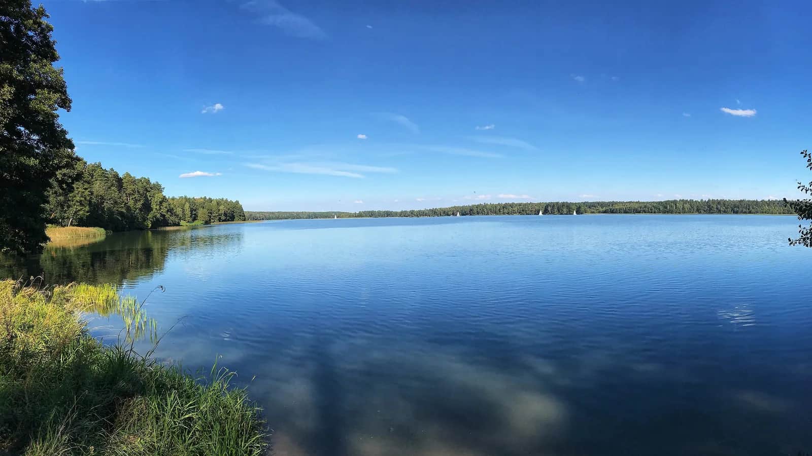 Jezioro Nidzkie — przewodnik żeglarski (strefa ciszy, porty, trasa)