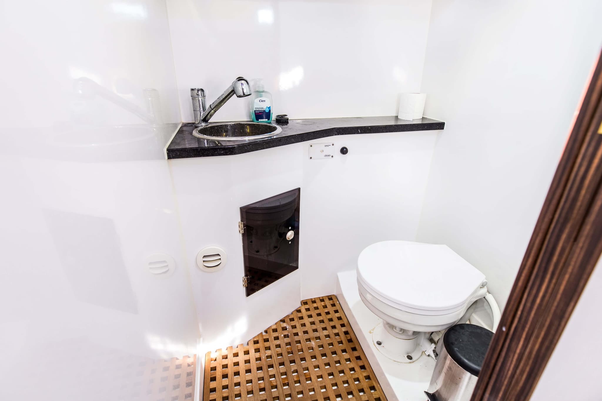 Stillo 30  prycznic z wc