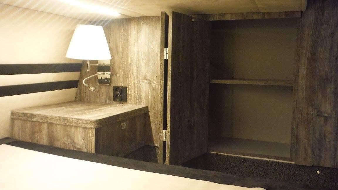Nautika 830 koja rufowa szafki