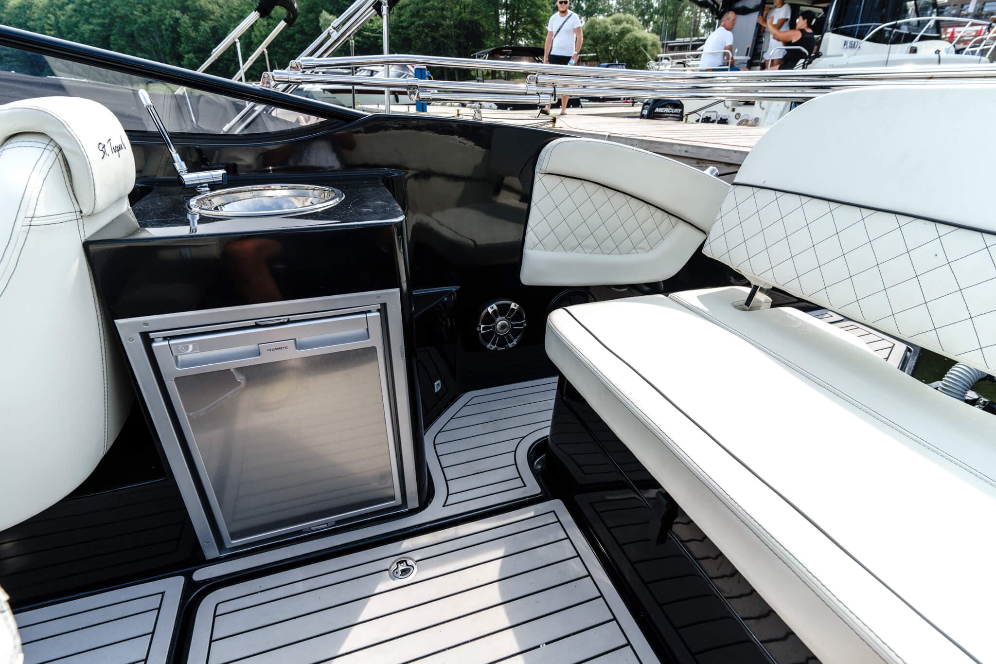 St Tropez 6 — zdjęcie 9