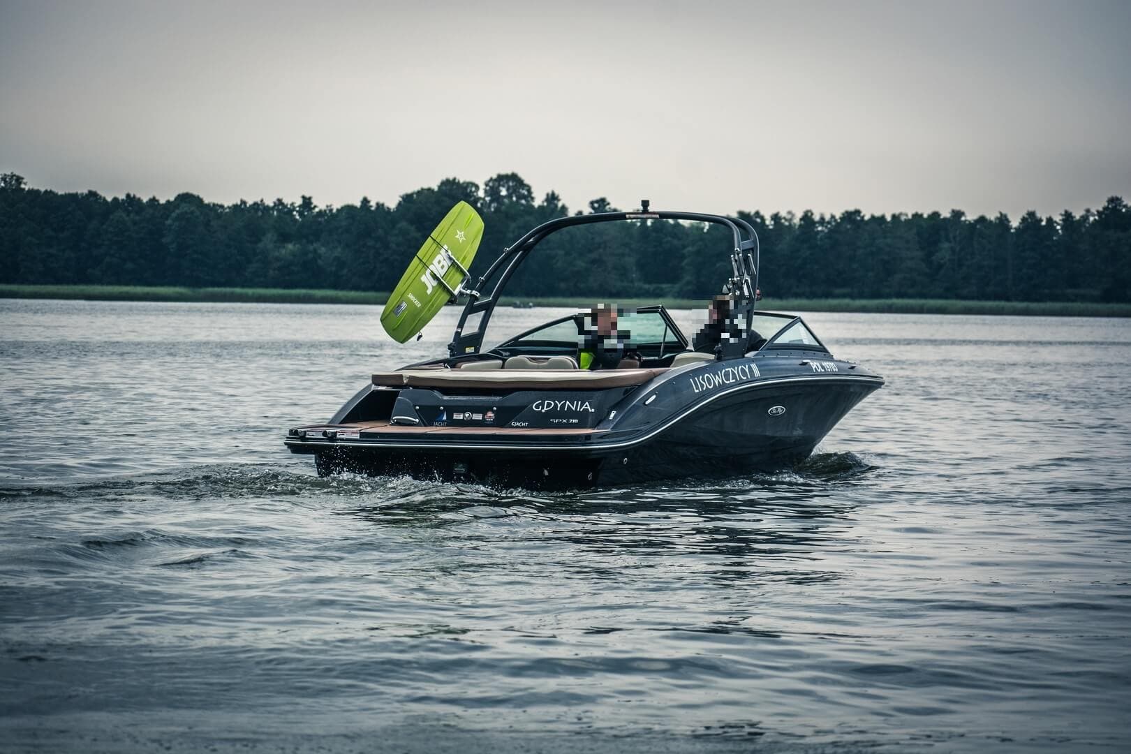Sea Ray 210 — zdjęcie 16