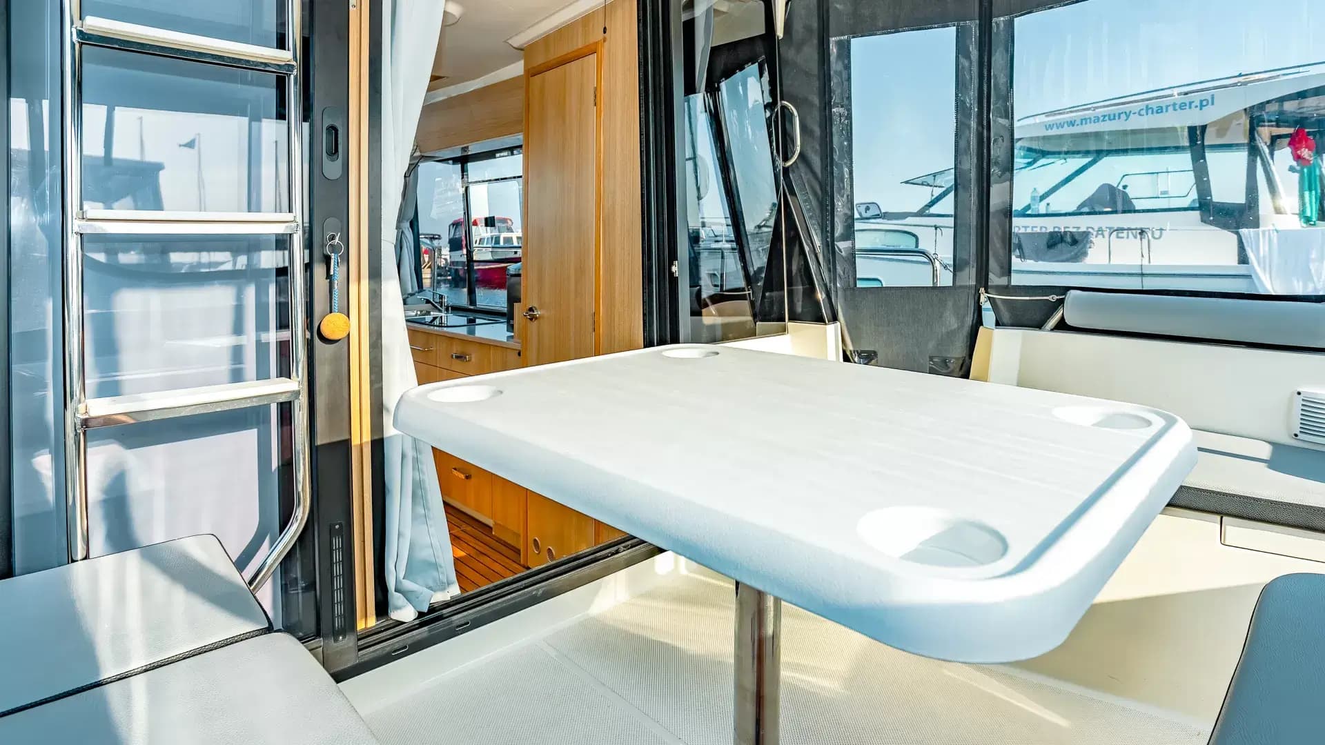 Suncamper 35 Flybridge — zdjęcie 8
