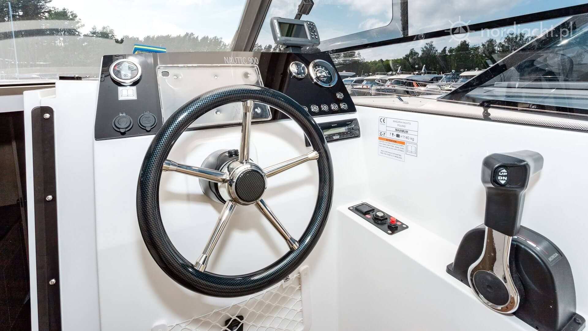 Nautic 900 — zdjęcie 9