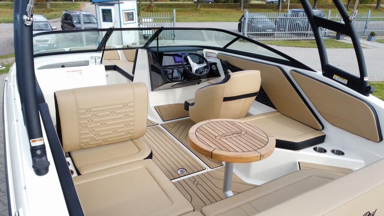 Sea Ray 210 — zdjęcie 3