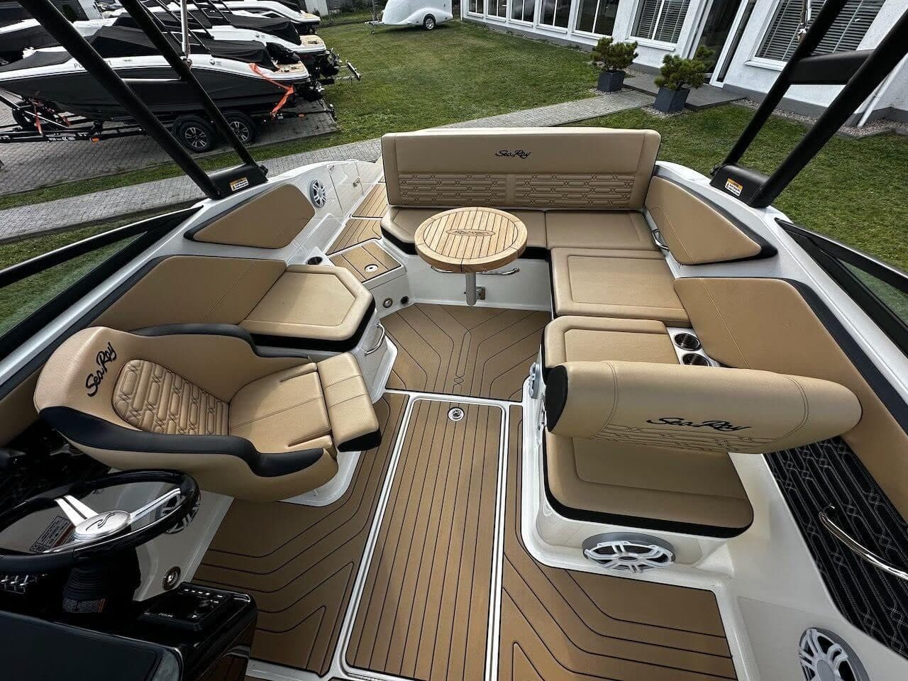 Sea Ray 210 — zdjęcie 7