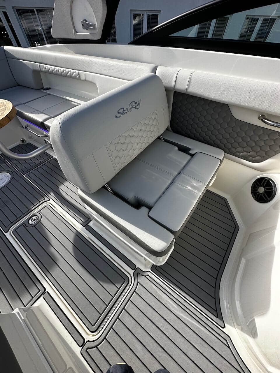 Sea Ray 290 SDX — zdjęcie 12