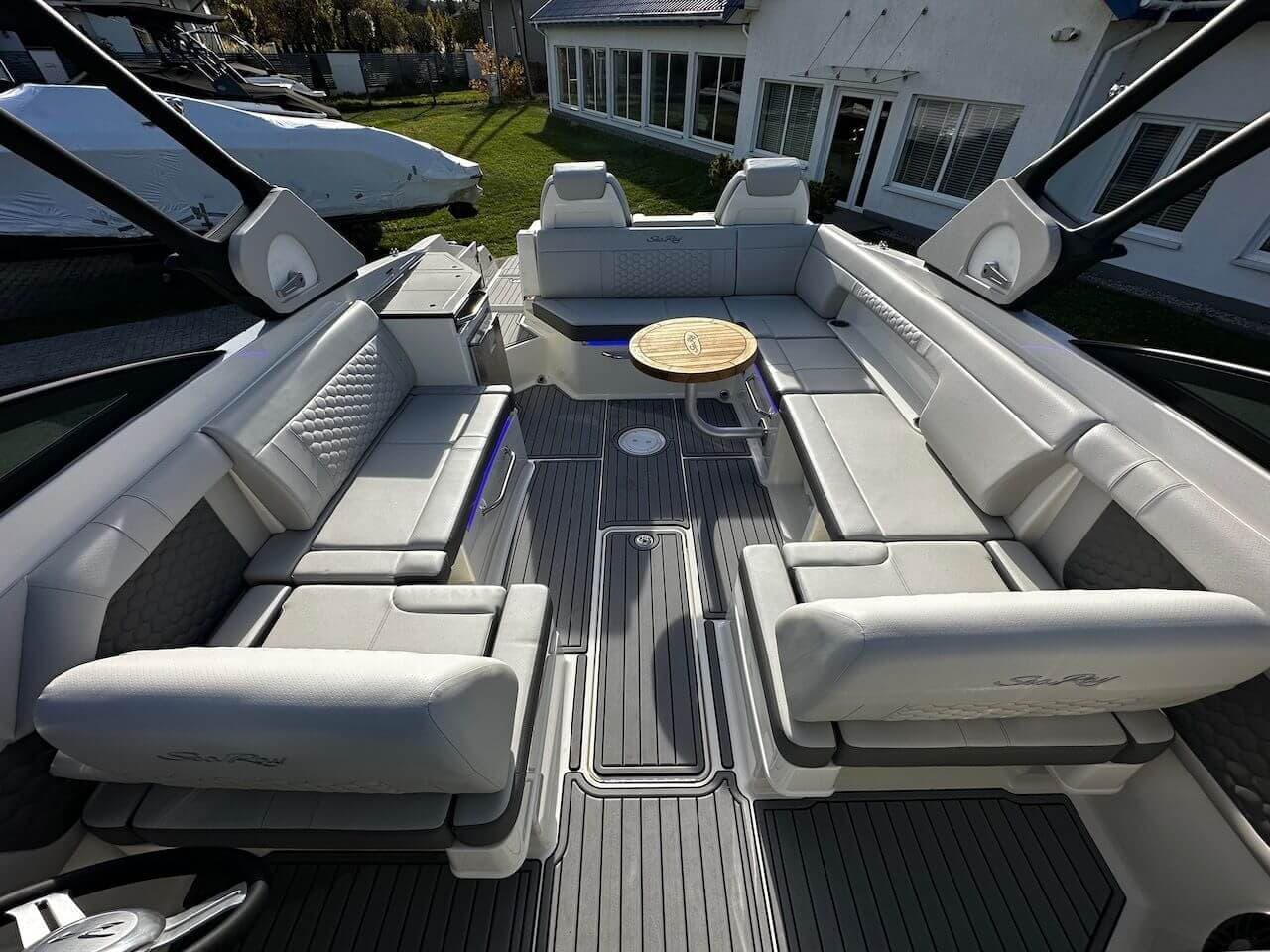 Sea Ray 290 SDX — zdjęcie 14