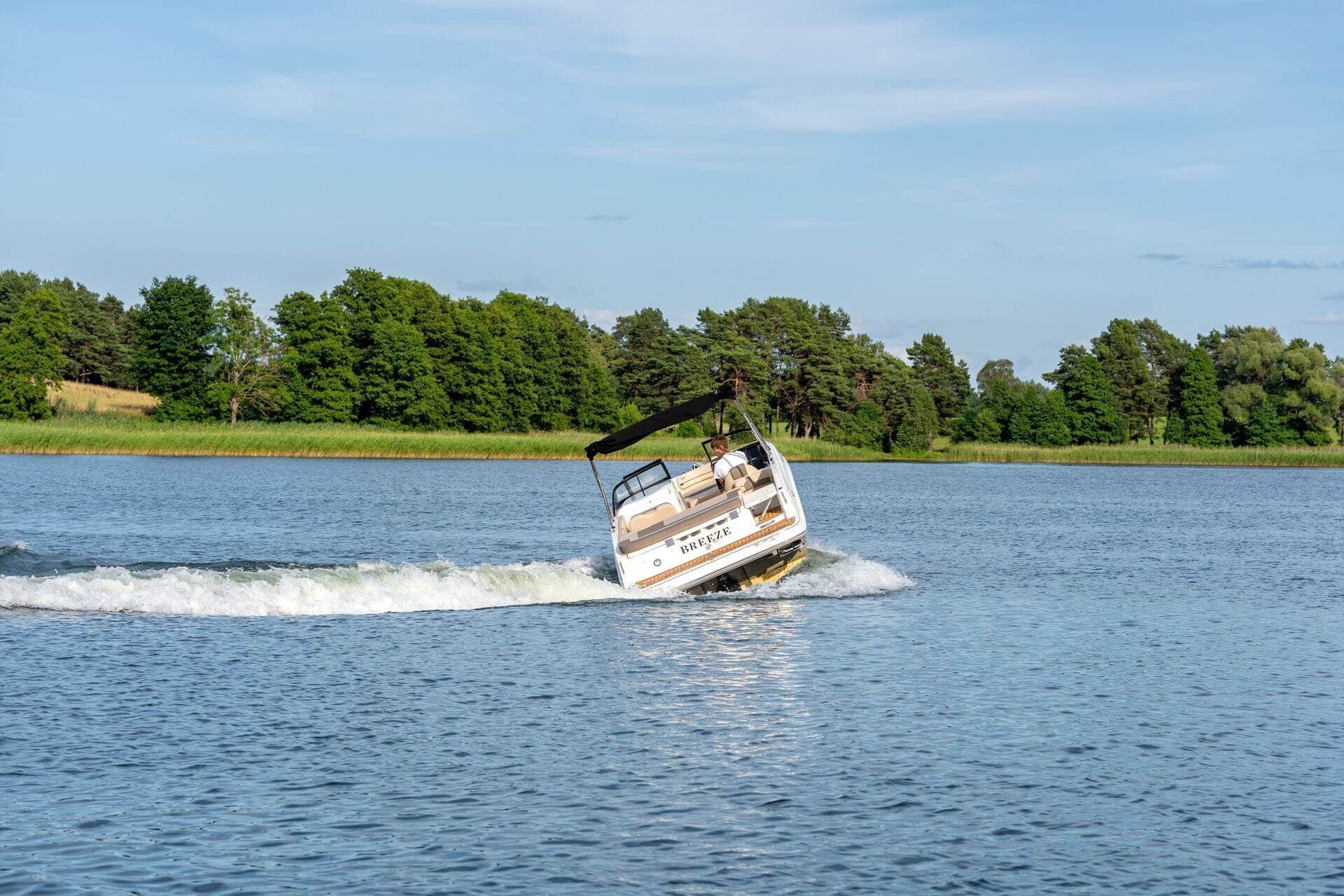 Bayliner VR6E — zdjęcie 4