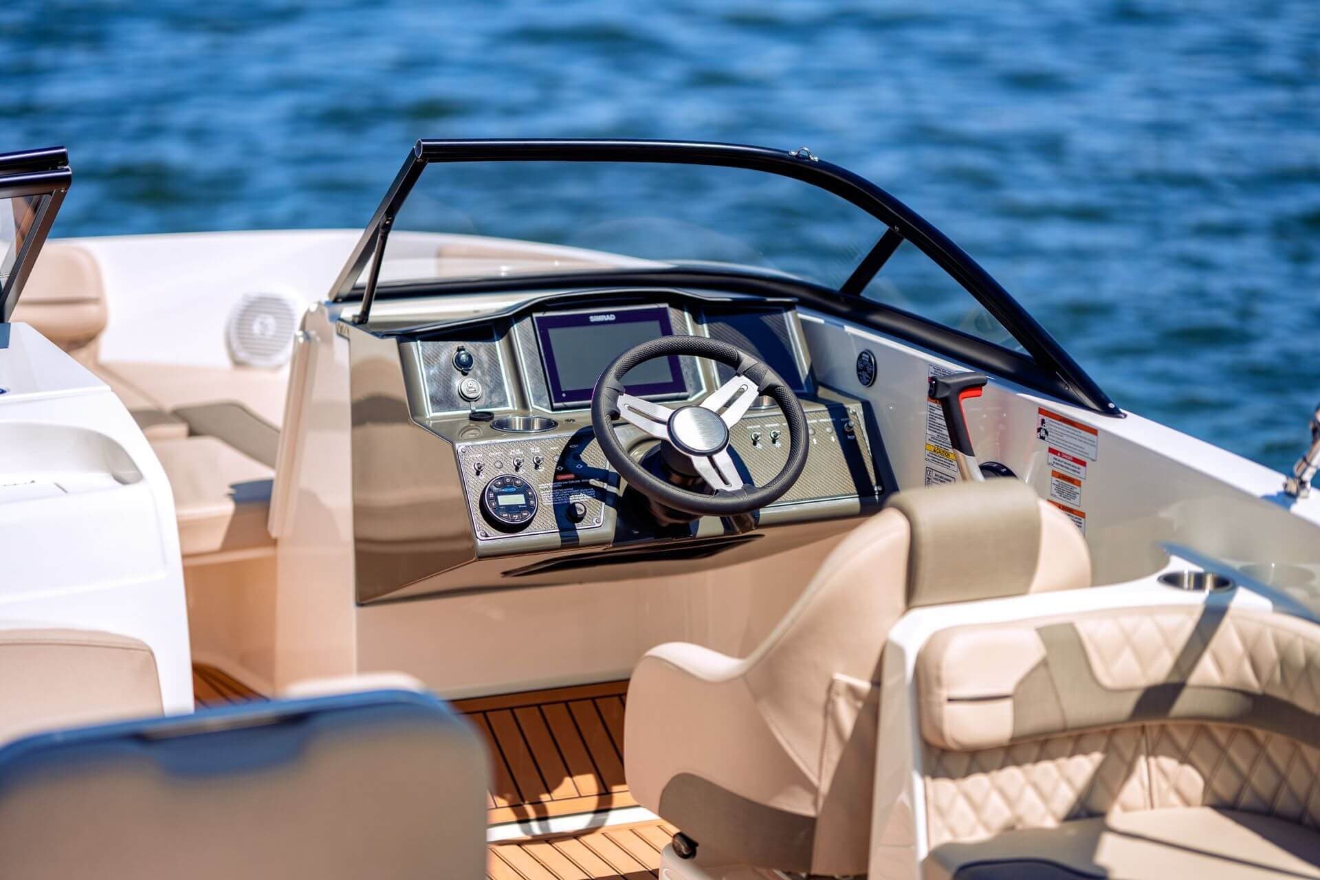 Bayliner VR6E — zdjęcie 6