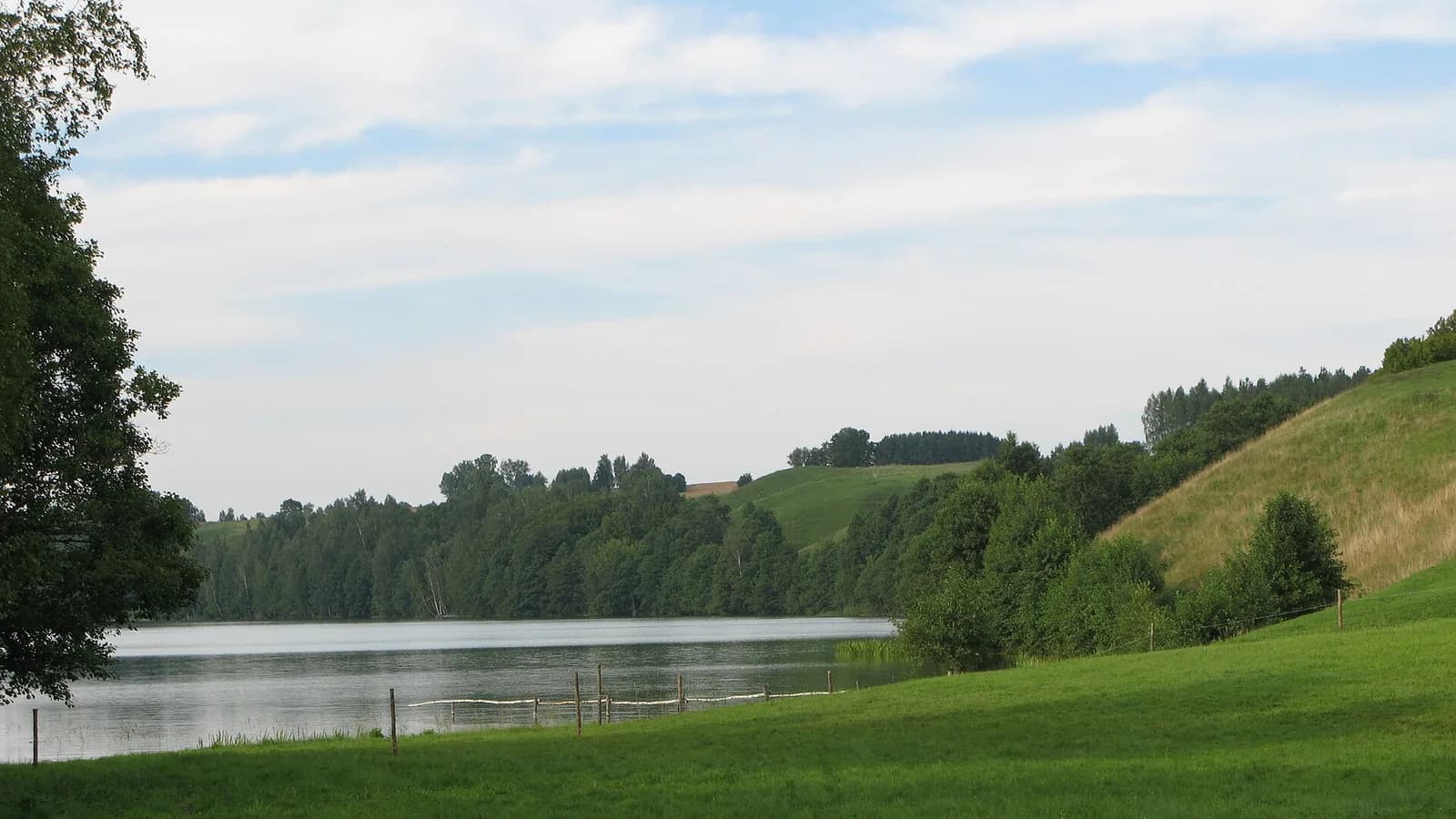Jezero Boczne a Rydzewo: tichá strana Niegocinu