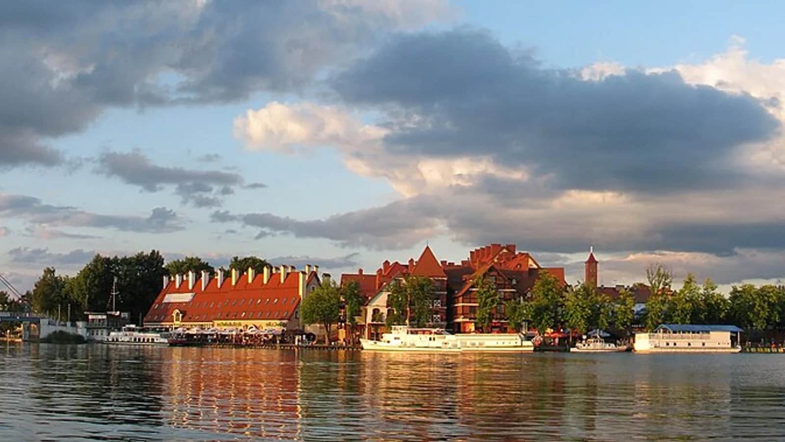 Mikołajskie-See: Segelführer durch den verkehrsreichsten Knotenpunkt der Route