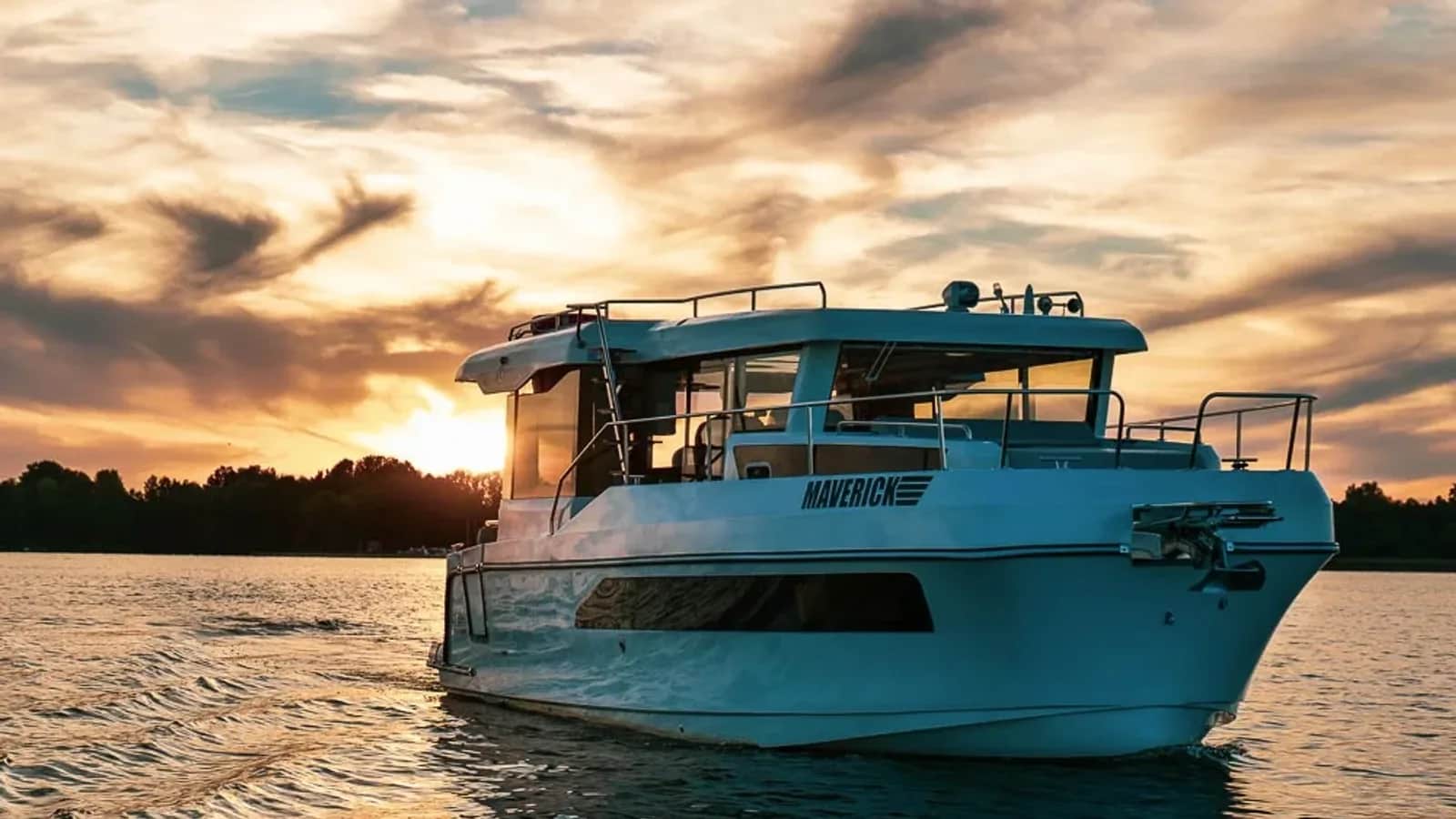 A sailing trip as a gift: how to give a charter in Masuria and how much to load on the card