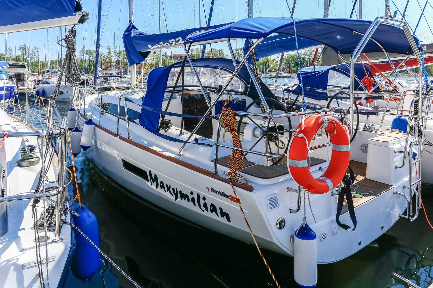 Czarter Antila 33 Mazury