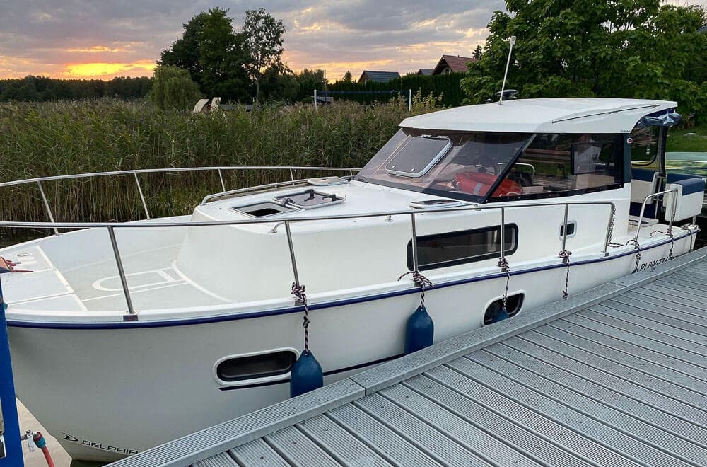 Nautika 830 — zdjęcie 1