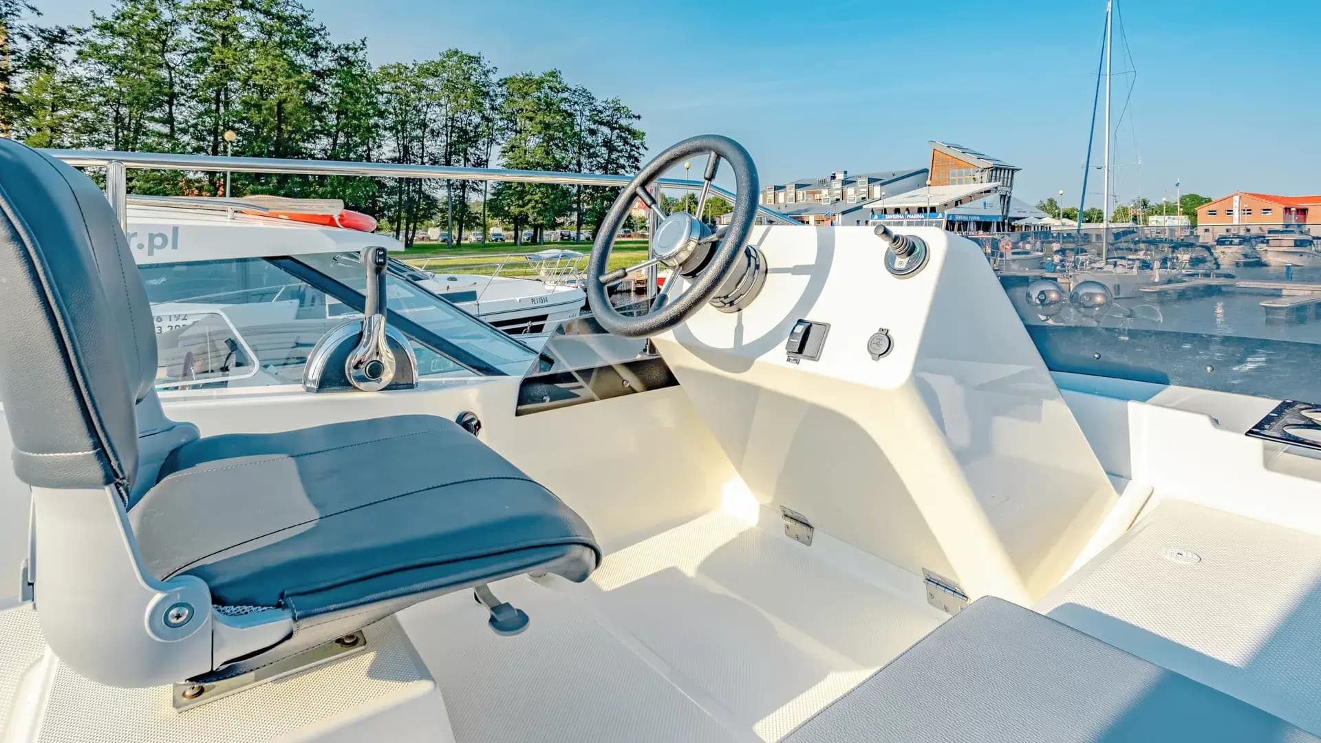 Suncamper 35 Flybridge — zdjęcie 5