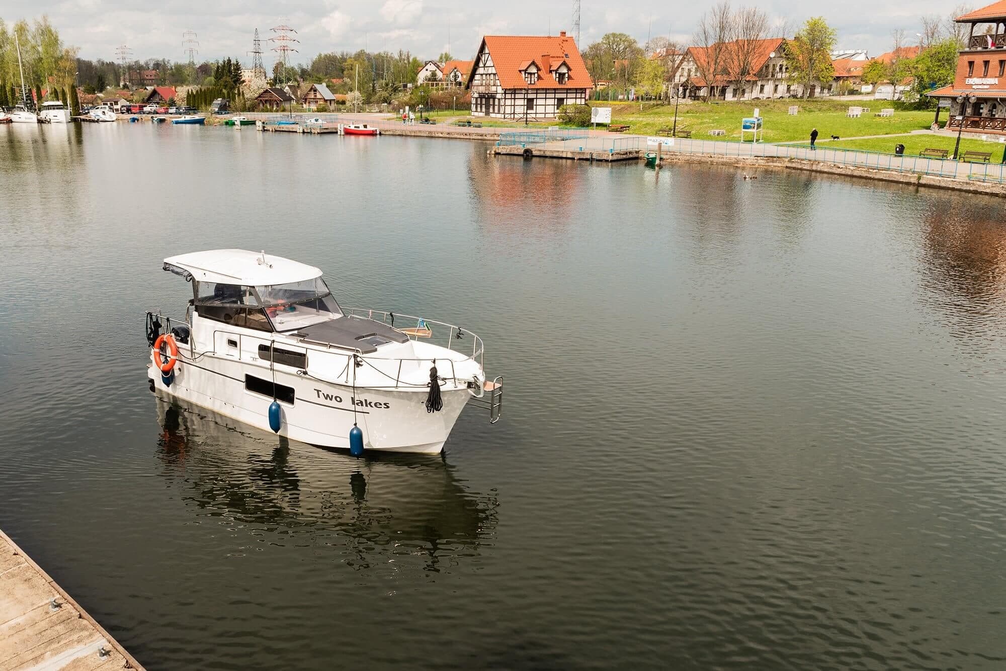 Nautika 830 30KM — zdjęcie 1