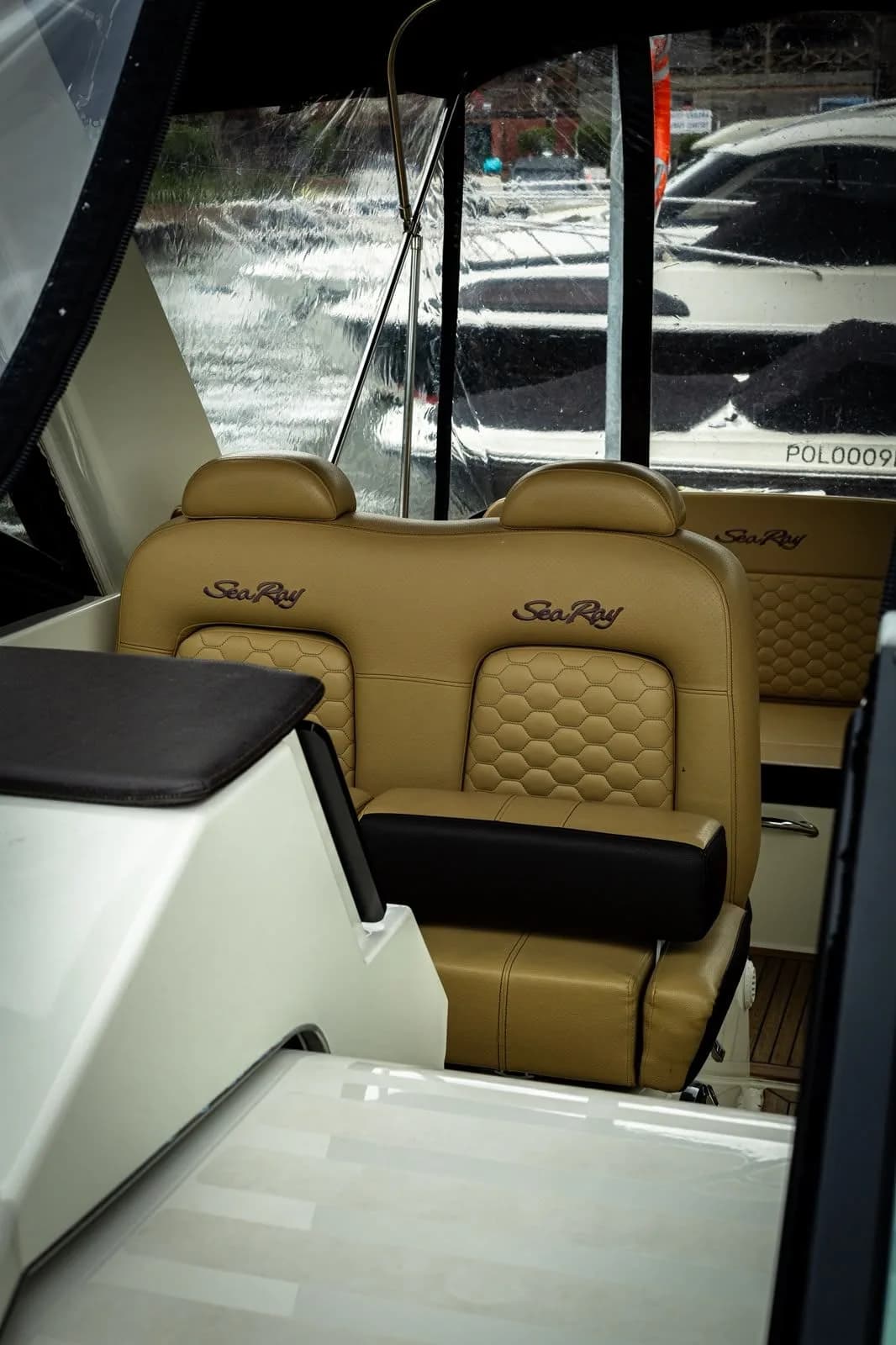 Sea Ray 265 Sundancer — zdjęcie 5