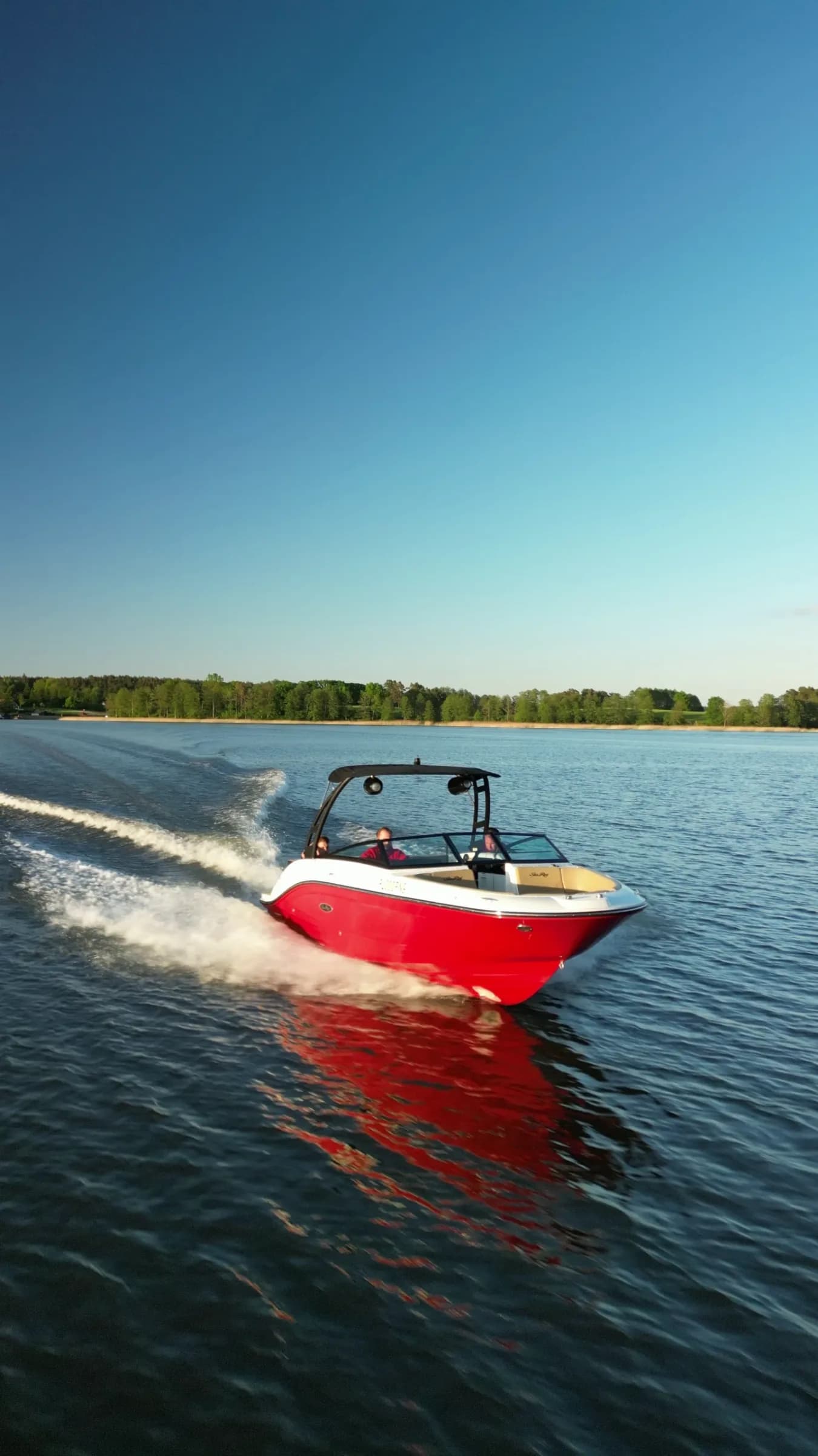 Sea Ray 230 — zdjęcie 2