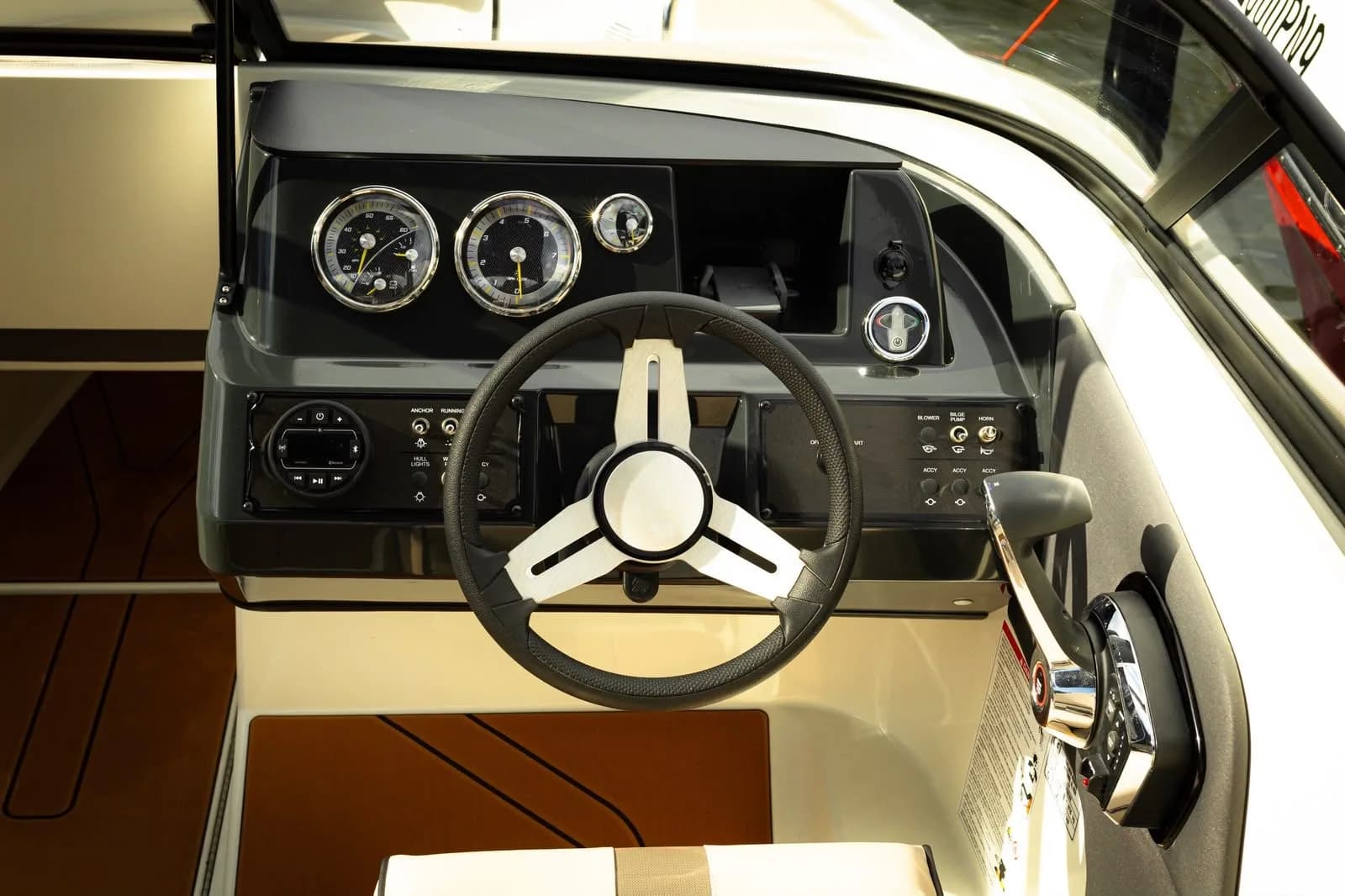Bayliner V20 — zdjęcie 3