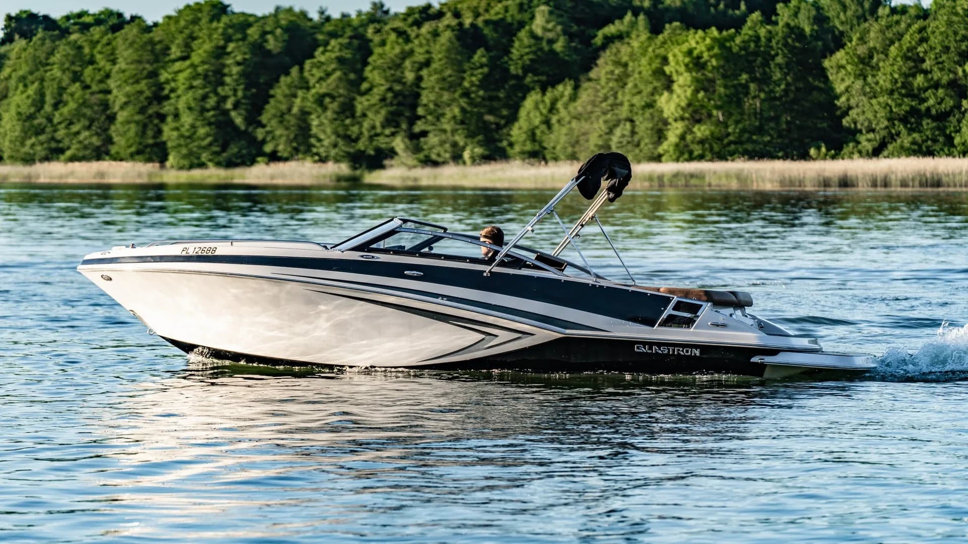 Glastron GT229 — zdjęcie 2